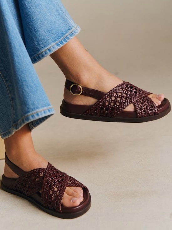 Sezane Shoes - Sezane Tilda Low Sandals Size 9 Brown Smooth Woven Leather Flats Buckle Shoes